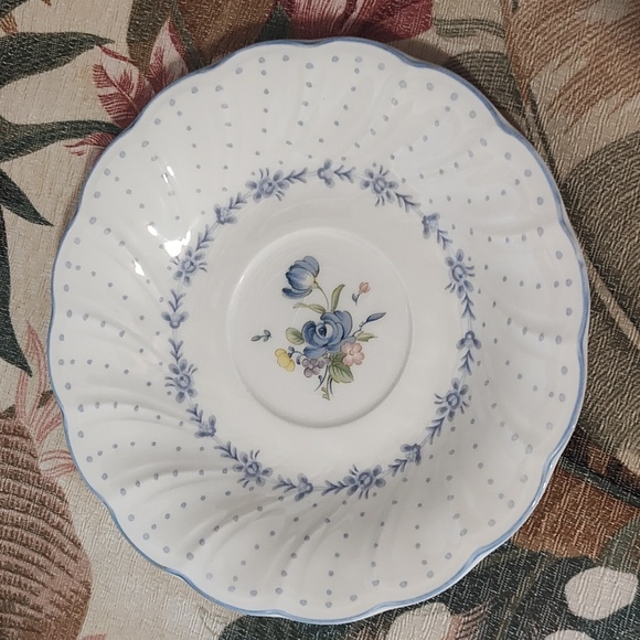 Floral Blue Teacup and Saucer Set - Picture 6 of 12